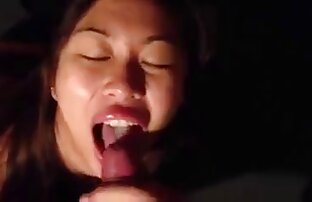 Ado baisée par un vieil inconnu film porno gratuit 2019 dans une cabine de trou